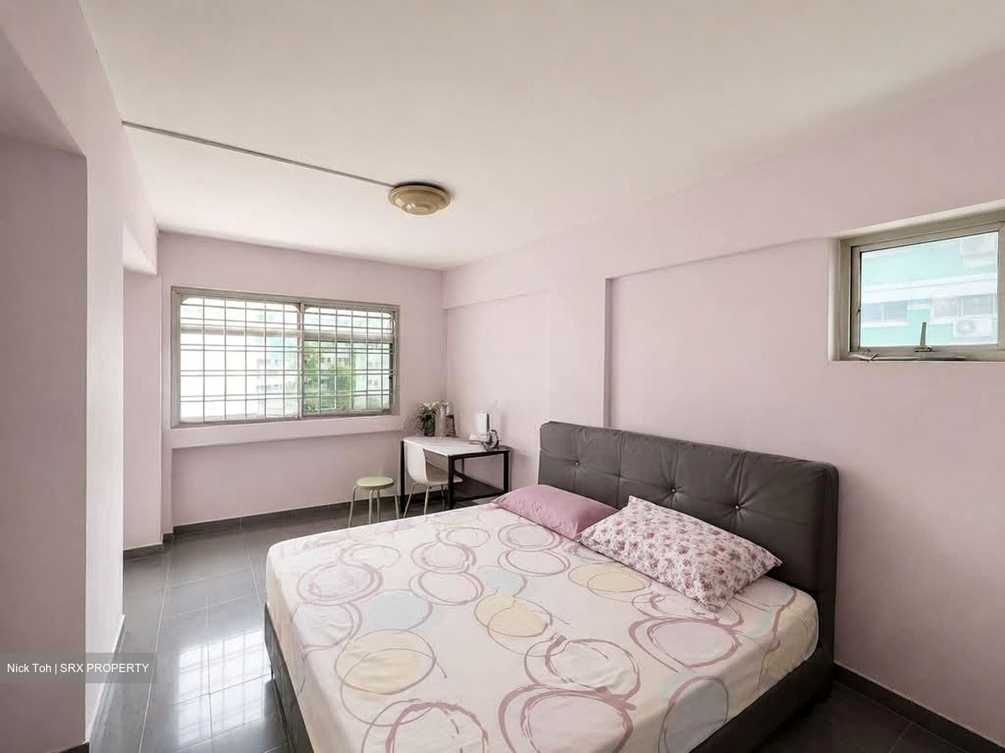 Blk 831 Jurong West Street 81 (Jurong West), HDB Executive #580696271